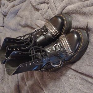 Doc martens bondage